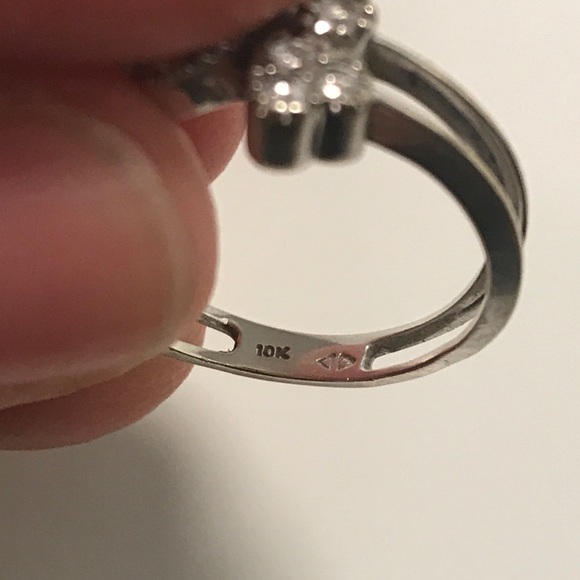 Diamond ring - Picture 4 of 4